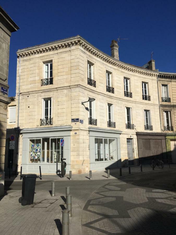Charmant T2 Place De Lerme ボルドー エクステリア 写真